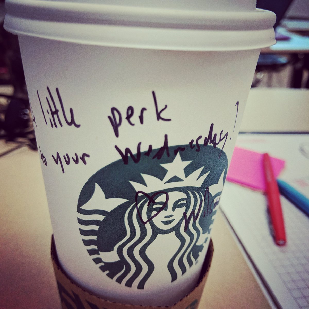 foxhistoryclass's tweet photo. At GMS, we're family. Family knows when you need coffee... 😁☕☕☕ https://t.co/9xdoVEo4qB