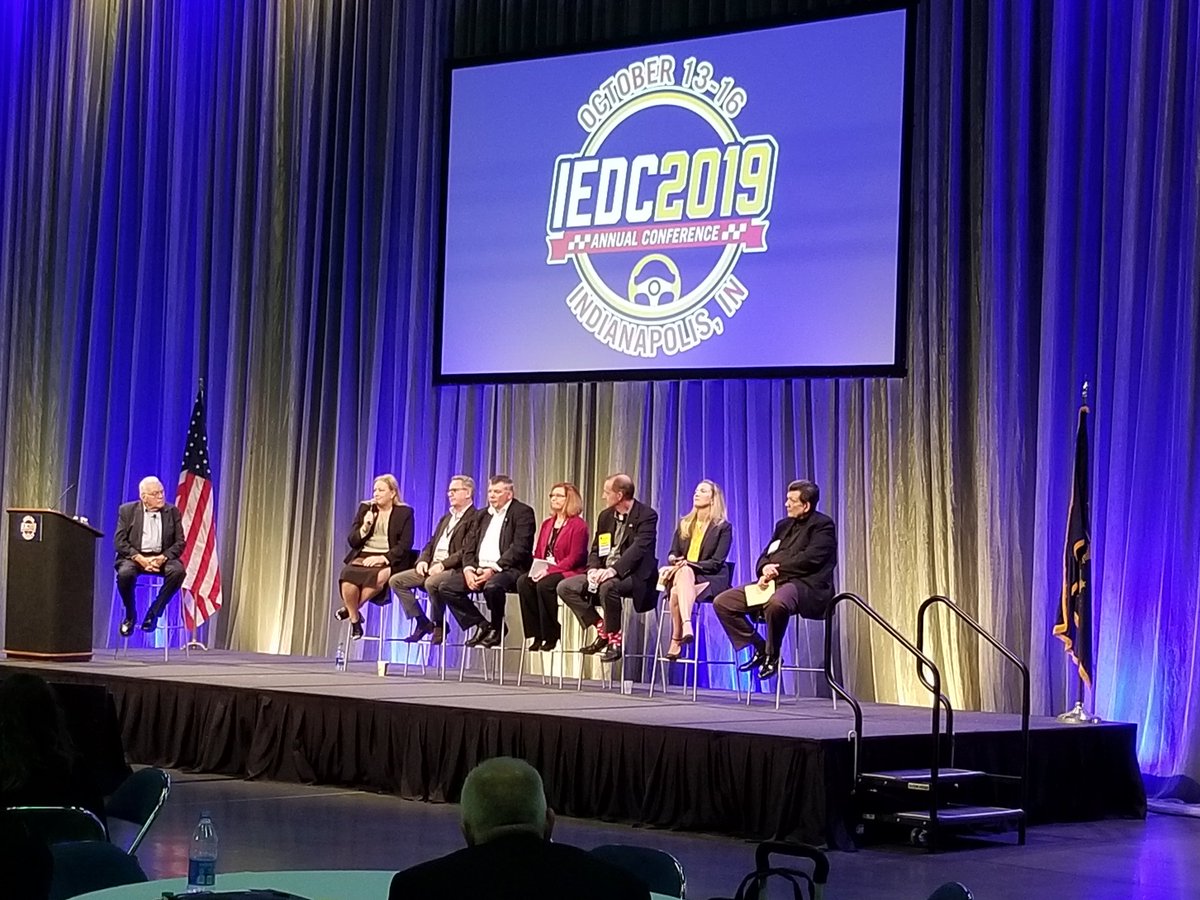 Final session at #IEDC2019 the Site Selectors panel. Great session, lots of content on talent attraction and workforce data. #FDI #talentattractionstrategy #economicdevelopment #Indianapolis