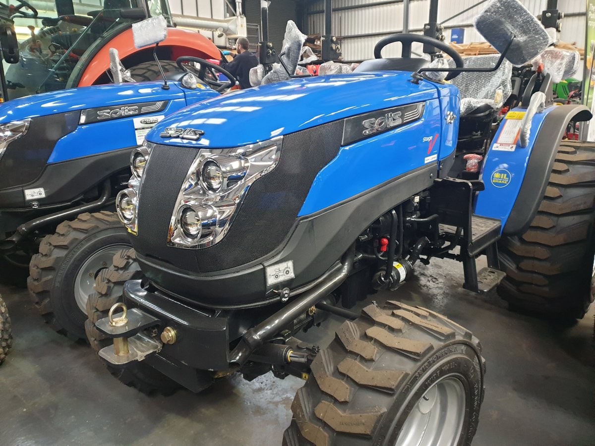 mowersplus's tweet photo. The Solis 26 range of Compact Tractors offer the perfect solution for all your gardening and farming needs.

 #solis26 #solistractors #compacttractors #compacttractorattachments https://t.co/yagXQ4kNgZ