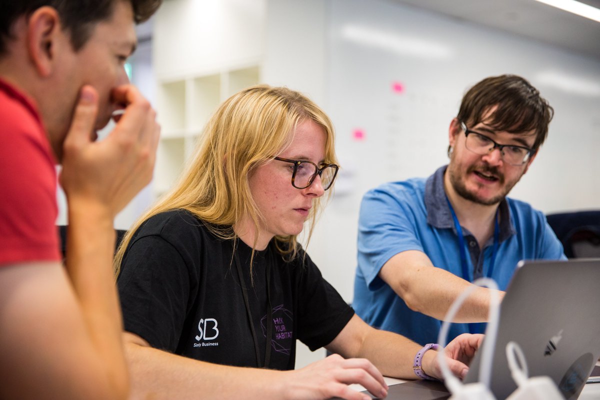 simplybusiness's tweet photo. Day 2 of #HackYourHabitat was frantic and fast paced with teams working to finish on time ⏰

Our Group CTO @lukasco says: This year's theme is all about our habitat, our people and our world 🌍

Discover more here: https://t.co/JAUqwkeMN4

#hackathon #fintech #careers #insurance https://t.co/uax3xapLhn