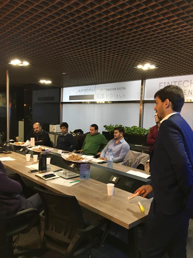 Glocalagro's tweet image. #AHORA estamos brindando una capacitación en modelo de negocios con Impacto para las startups de nuestra #COMUNIDADGLOCAL #tripleimpacto