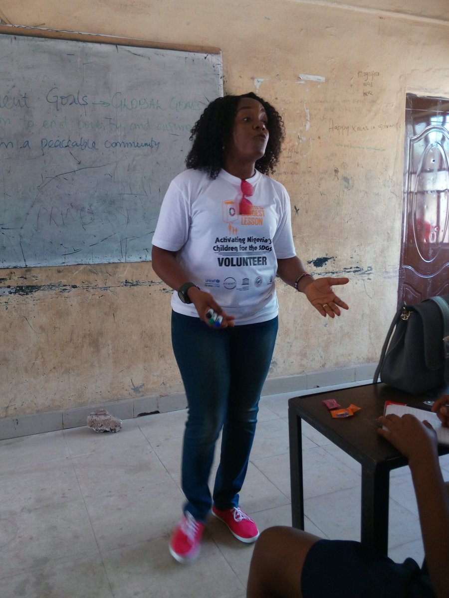 floxyiyk's tweet photo. #SDGACTIVATION @OSAYIAO @WorldsLessonNG @DEANinitiative @teenscancode @ossap_sdgs @UN_Women @DOsemhenjie @ACTFoundation_ @antonioguterres @SDGaction @SDG2030 @GlobalGoalsUN
SDGs sensitization to Girls Secondary School Imo Nigeria.
#LeaveNoOneBehind https://t.co/Oqkii9fZsg