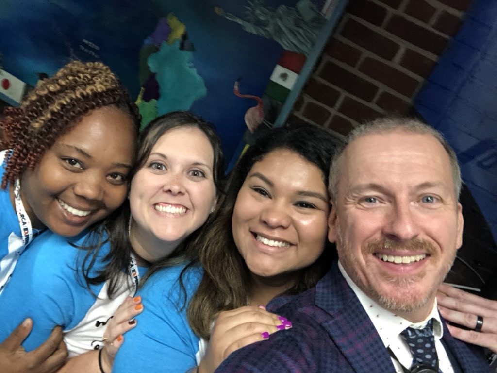 MrsReyesKES's tweet photo. AMAZING DAY! @ronclarkacademy @knollwoodelem @PrinHairston https://t.co/Mg7O2fwK3l