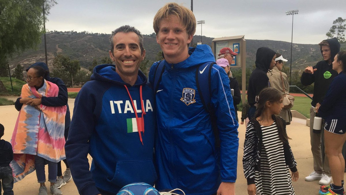 MathNPiccolo's tweet photo. Had the pleasure of seeing an ERHS Alumni Chase Buchert play college ball at SOKA a few weeks ago.  Chase is doing great with one goal already and only one loss on the season. Always great to see Alumni play at the next level. @ERHSFC  #ERHSathletics #ERHSBaGB https://t.co/XNCsCDyW3p