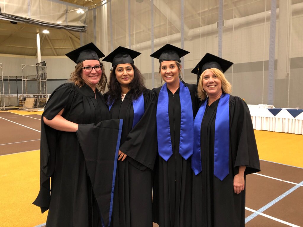 rbeesnees's tweet photo. Evergreen teachers graduate! @evergreen_sd #evergreenproud https://t.co/OAdQkUlBMp