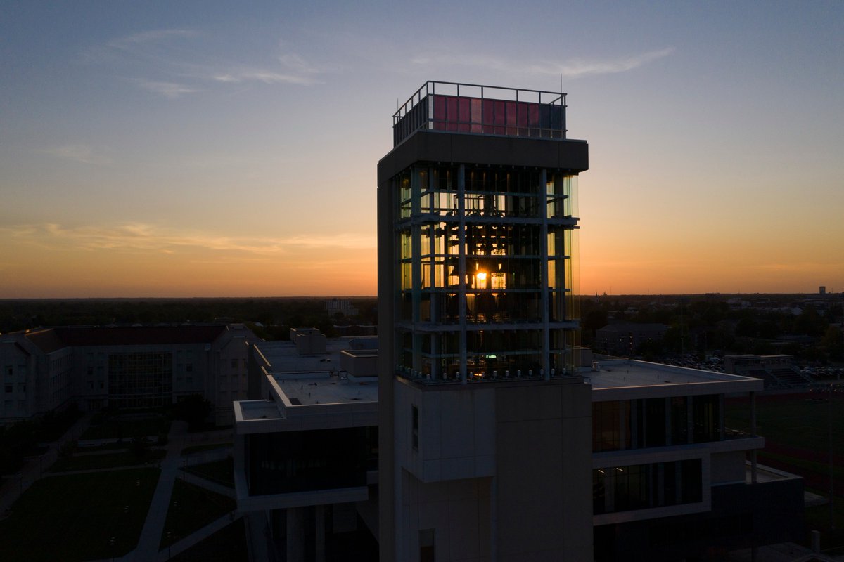The <a href="/MSUCarillon/">MSU Meyer Carillon</a> is an icon to our campus. Climb to the top, and learn how to play like the pros at Homecoming on Oct. 26.

➡️bit.ly/BearsInTheBelf…