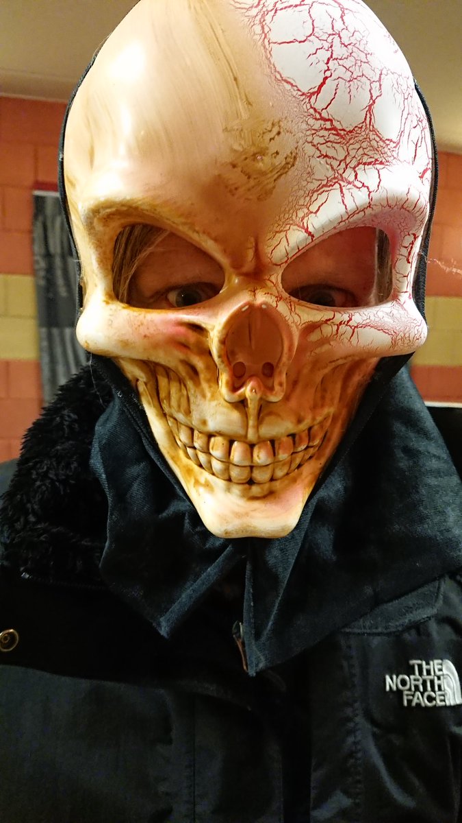 Dag 2 afgesloten met het zieltjesspel voor iedereen die het aandurfde en spelletjesavond voor groep 7 en 8 👻