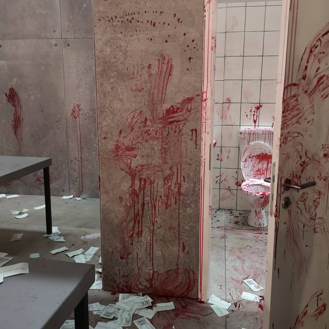 Charly_Goetze's tweet photo. #Endspurt! The last days of #KönigUbu @Stadttheater ♥️ art from our props team. Some say that wild bunnies, bears, hearts and even a velociraptor on a #motorcycle have been seen...
#bloodstains #blood #scenery #Theatre #Theater #stage #stagemanager #backstage #operasinger https://t.co/pv7S8RNoNt