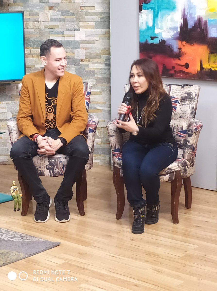 lacuchara_wtv's tweet photo. .@IreneSexologa en el foro de #LaCuchara nos habla de la puesta en escena @experimentomx en nuestra sección #DesdeLaButaca con @JONATHANTONATIU 
@soyvayavaya @alexmontam @lizz_lopezc @sergioLdavila @Florplata01 https://t.co/vfbpXcSnSt