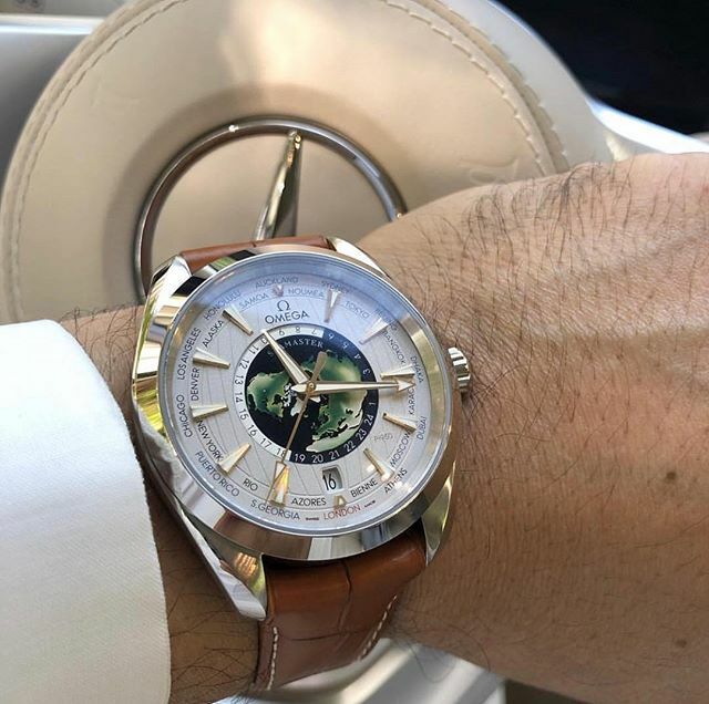 WatchJenny's tweet photo. Have you ever seen a beautiful looking Omega like this one?
.
.
.
📸 @patekcollector https://t.co/pjJIJyyu0O