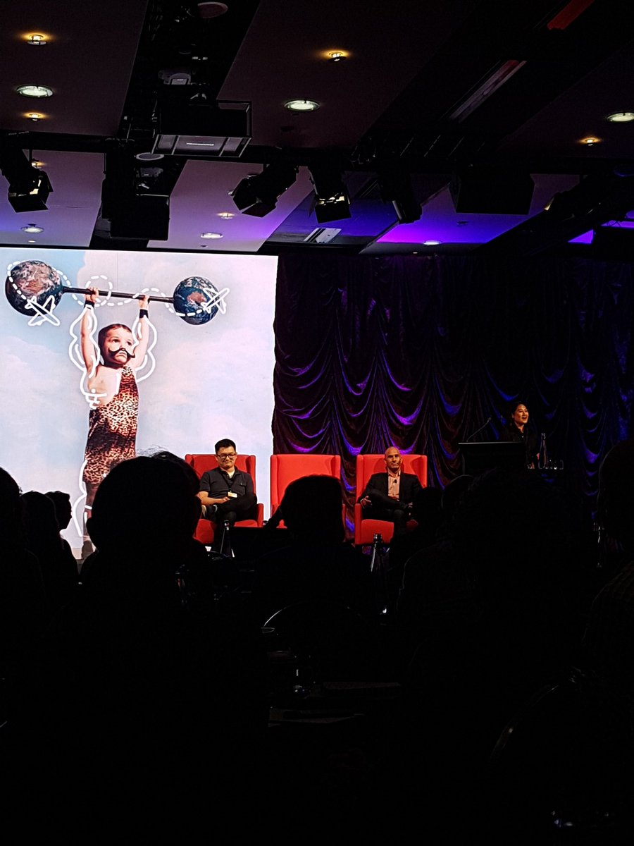 Listening to <a href="/Dexibit/">Dexibit</a> #Kami and #RoamCreative discuss taking their technologies to the world.
Awesome to see Kiwi 'Tech Tigers' enjoying success in the hyper-competitive US market.