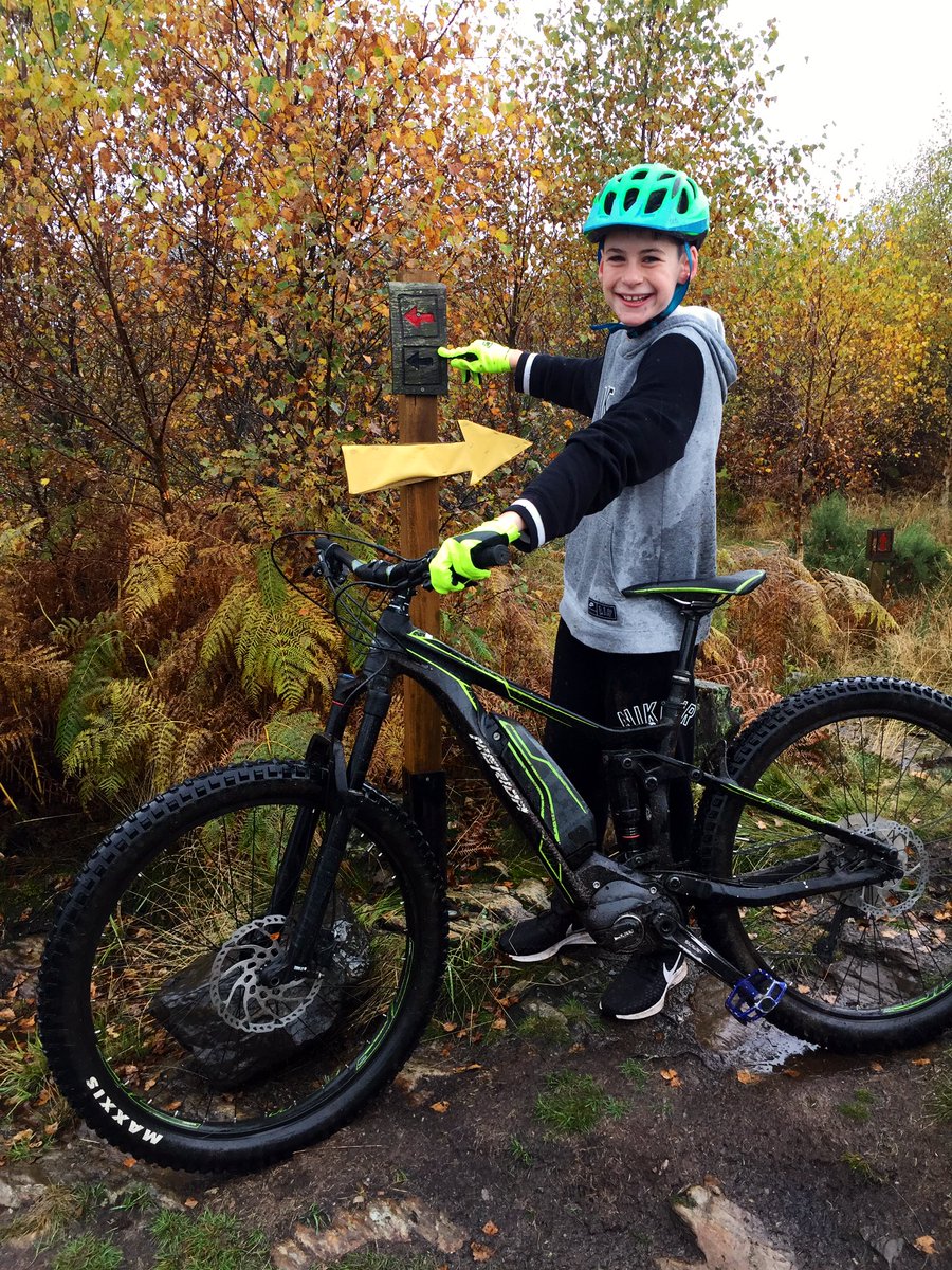 KenRamseyer's tweet photo. Brilliant couple of days spent @ComrieCroft, the bike skills park was a blast and the trails were fun / challenging too (especially on day 2). Staff were very friendly and helpful. 👍 https://t.co/BdqQjydrk9