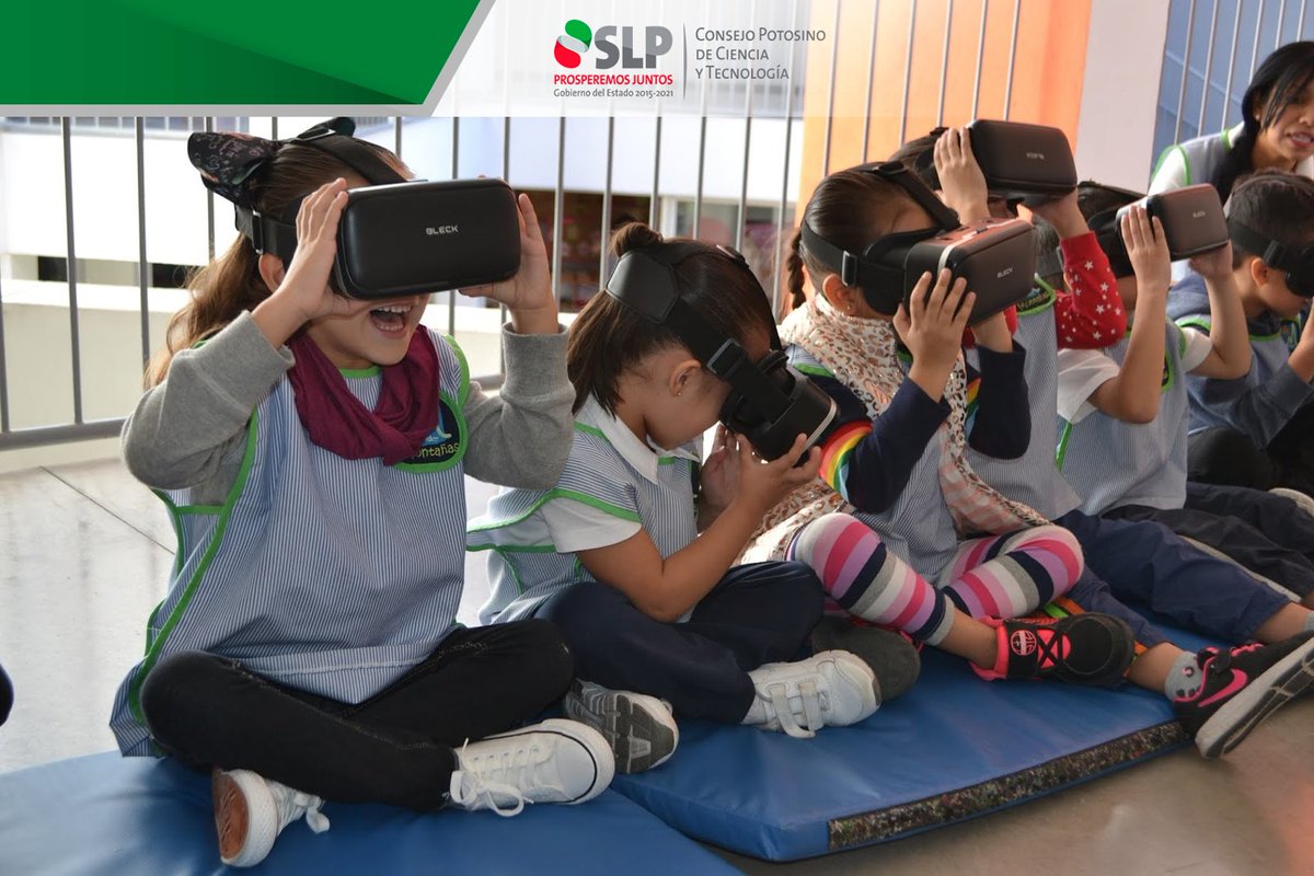 COPOCYT's tweet photo. #COPOCYT visitó el Kínder Montañas, donde los niños experimentaron ambientes de #RealidadVirtual viajando al espacio exterior. #JornadasEstatales, Proyecto apoyado por #FORDECYT, #SLP2019 INSCRIBE TU ESCUELA https://t.co/1RGDwhxY0P