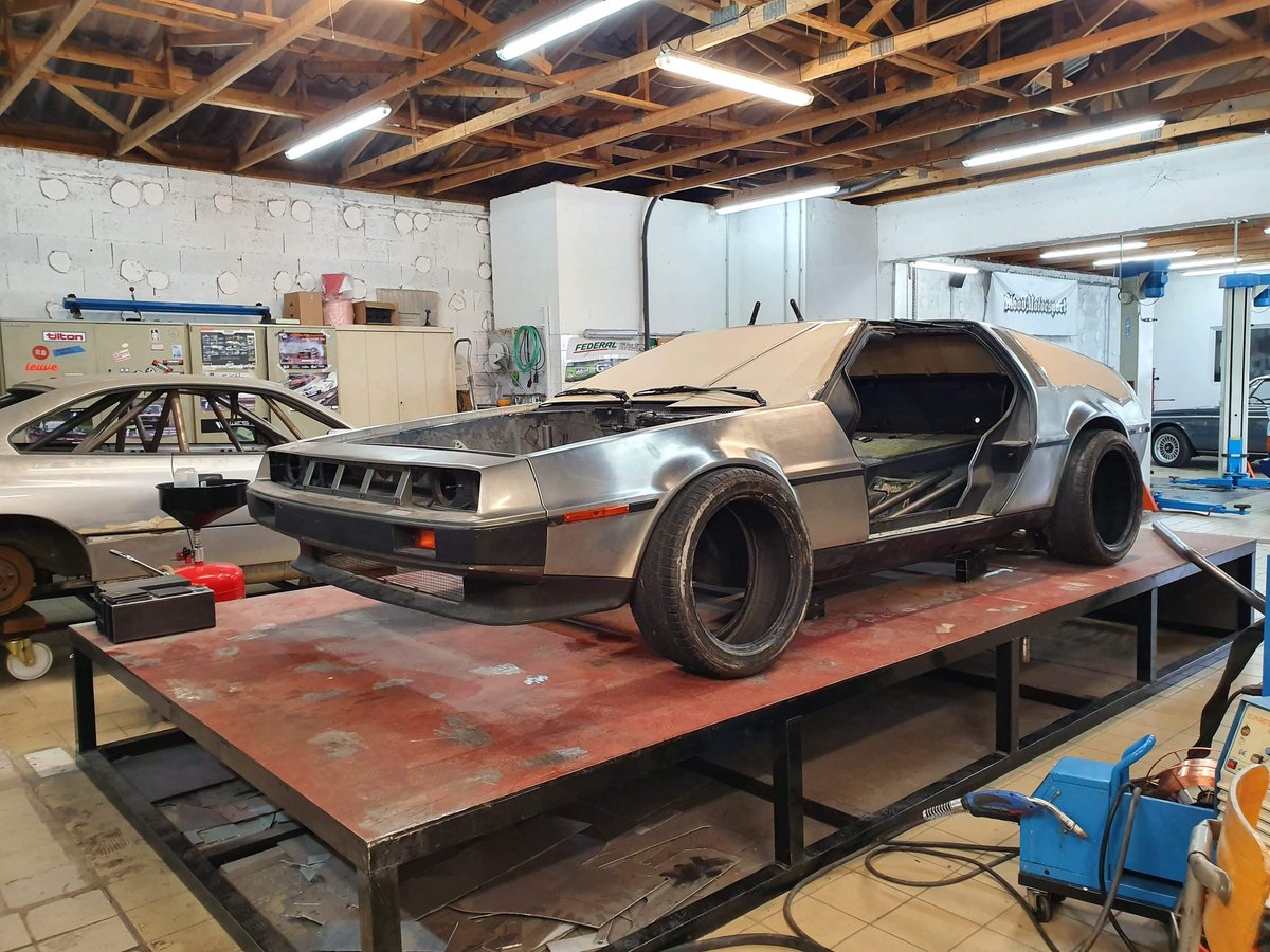 Alex_Claudin's tweet photo. ☢☢☢☢☢☢☣☣☣☣☣☣☣☢☢☢☢☢

➡️ we are going to write a new page of the automotive world with this mad Delorean creation with #BloodMotorSport 

I'm not sure you are ready  😈😈😈😈

#Delorean #DMC #DMC12 https://t.co/rgsjLyYm3X