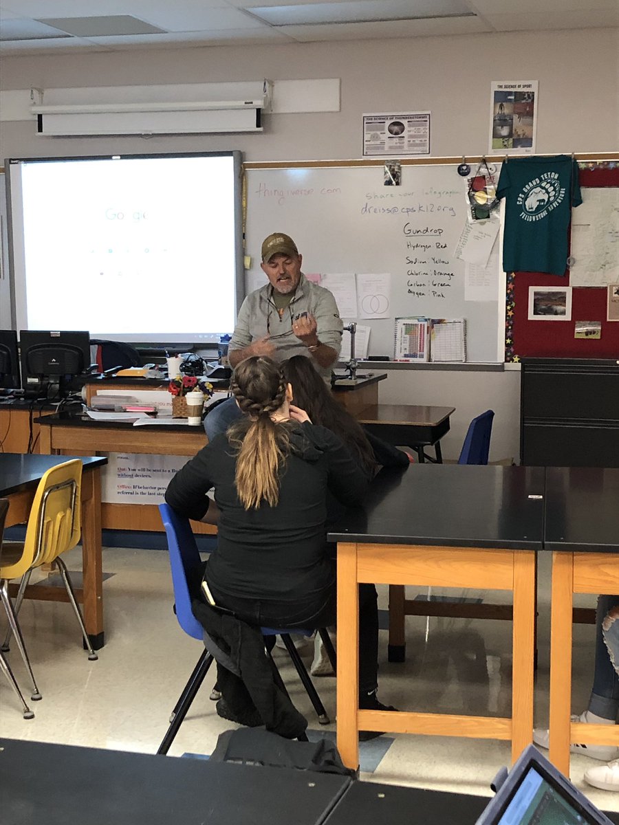 <a href="/CadamsCraig/">Craig Adams</a> here from <a href="/CpsstemAlliance/">CoMo STEM Alliance</a> talking to JMS students about 3D printing and prosthetics <a href="/jmscyclones/">JMS</a> #cpsbest