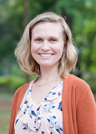 hendrixcollege's tweet photo. Hendrix College psychology professor Dr. Lindsay Kennedy has been named the College’s inaugural Director of Well-Being. https://t.co/17wheyukze https://t.co/JXblEpl5of
