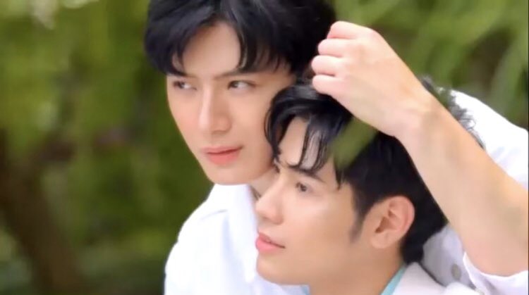 PattyPat_Alone's tweet photo. 📸📹 BEHIND THE SCENES 

BABY BRIGHT x KRIST-SINGTO

📍COMING SOON!!

🐢🦁🤟💚

#KristSingtoBabyBright #KristPerawat #SingtoPrachaya #ยูยู่ของคุณพี #สมุนจ้าวป่า #ทีมพีรญา https://t.co/CUWnAd1YPw
