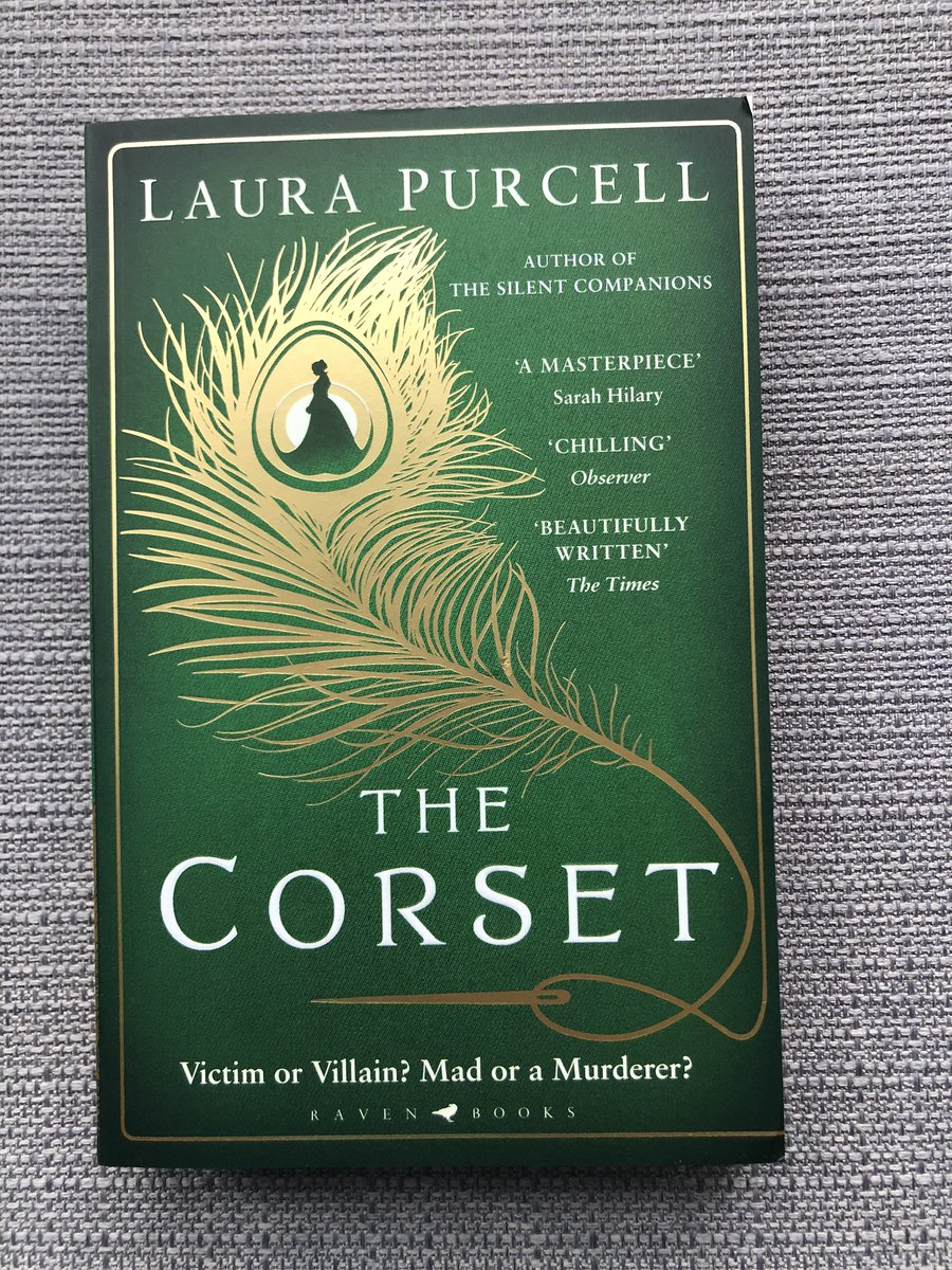 Thanks to @PhilippaCotton and @amy_donegan for #TheHouseonHalfMoonStreet and #TheCorset (not to mention the chocolate brownie). #TheMotherloadBookClub