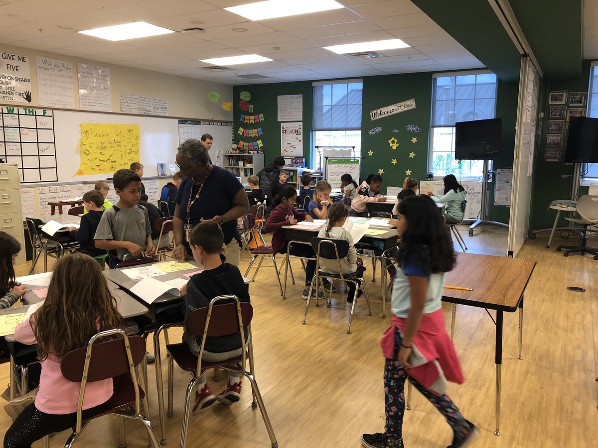 KatherineRNowak's tweet photo. Publishing Party in Mrs. Marshall and Mrs Kowis’s class, celebrating students’ sweet stories by reading each other’s work and leaving compliments! #EaglesWRITE https://t.co/solbZnxDMa
