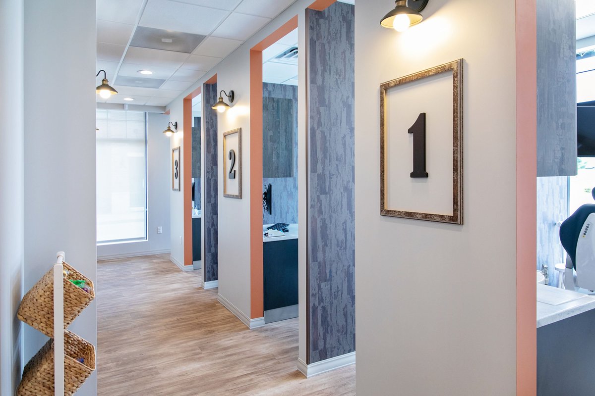 APEXDB's tweet photo. ๐ธ Check out Mahomet Family Dentistry's new dental office! What is your favorite feature?
#YourPracticeMadePerfect #dental #dentaldesign #dentalarchitecture #dentalconstruction #dentalcare #dentalclinic #dentaloffice #mahomet #mahometdentist https://t.co/yFfQP1K9UT