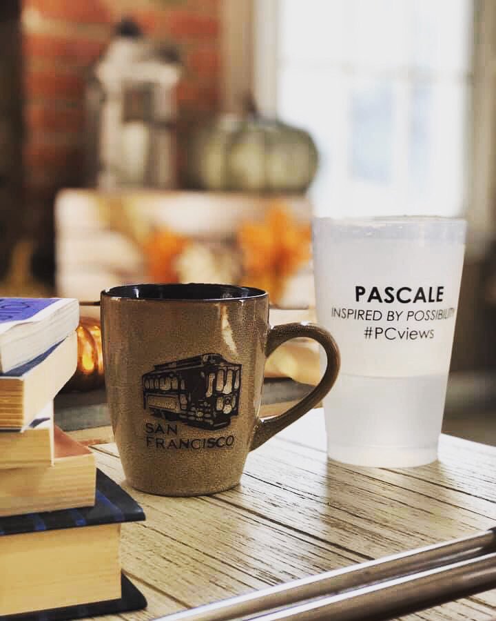 PascaleCom's tweet photo. No #WednesdayWoes to be seen with the Pascāle team! We’re driving results and paving paths to success, like we do everyday 🤩 That’s what makes us #VirtuallyAwesome 📲
•
#ResponsiveAF #PCviews #digitalmarketing #digitalPR #digitalhealthcare #healthcaremarketing #healthcarePR https://t.co/1WfVnK2vIv