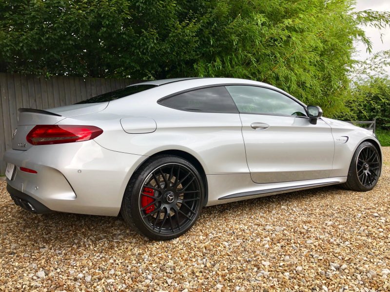 AffinityAF's tweet photo. Deals completed! A cracking trio of high performance cars in 3 days ๐ Lamborghini Huracan Performante, Range Rover SVR & Mercedes C63 S Coupe ๐๐ป Over ยฃ320K of funding completed on the most competitive rates & in super fast timescales ๐จ #affinityaf #assetfinance #theexperts https://t.co/rC6JdVsNUc