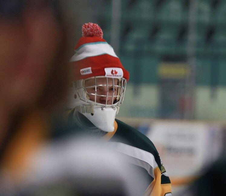 Hockey Gives Blood tweet media