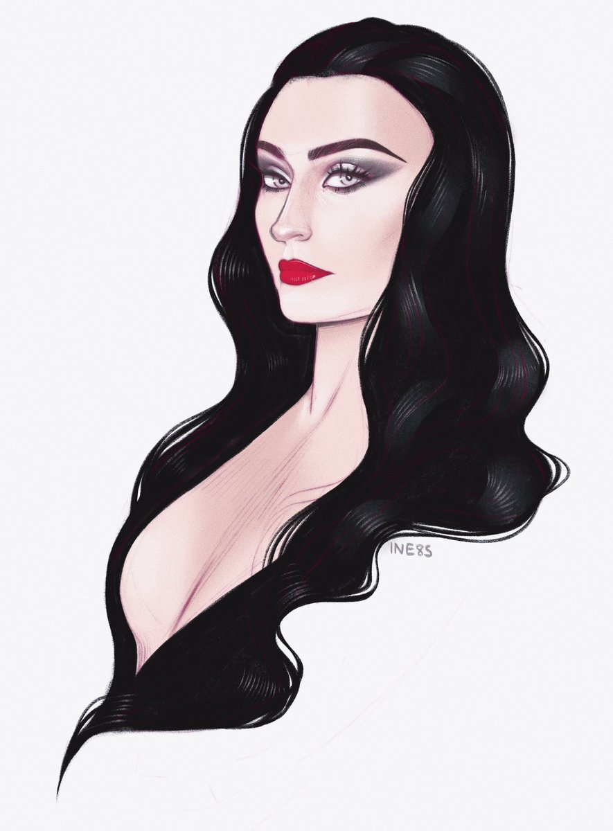 RT @ine8s: sophie turner as morticia am I right ladies https://t.co/JAD7502...