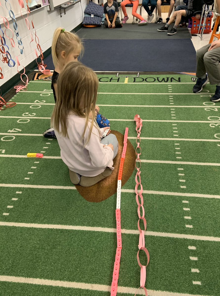 SVentresco1456's tweet photo. Yesterdayβs STEM project (making the longest paper chain with only one sheet of paper) became todayβs math measuring project π€© βπ @GreenvilleES #greenvilleES #GESfirstgrade https://t.co/V1Gz7GaotE