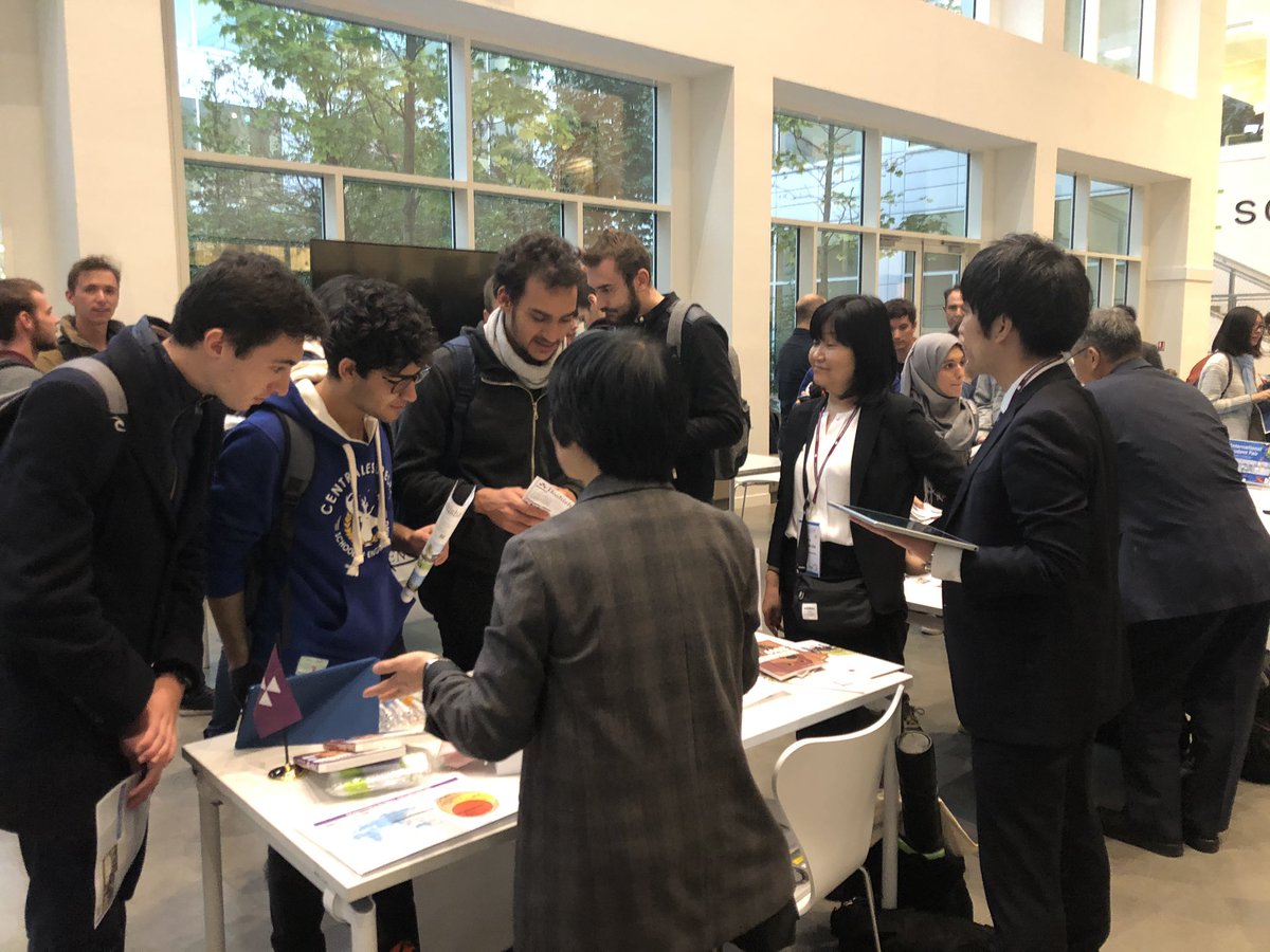 alexurbain's tweet photo. Student Fair réunissant plus de 150 étudiants de @UnivParisSaclay @centralesupelec : 35 universités se présentent #CESAER2019 #TIMEAssociation #CESAERTIME2019 https://t.co/NLxOeGMe91