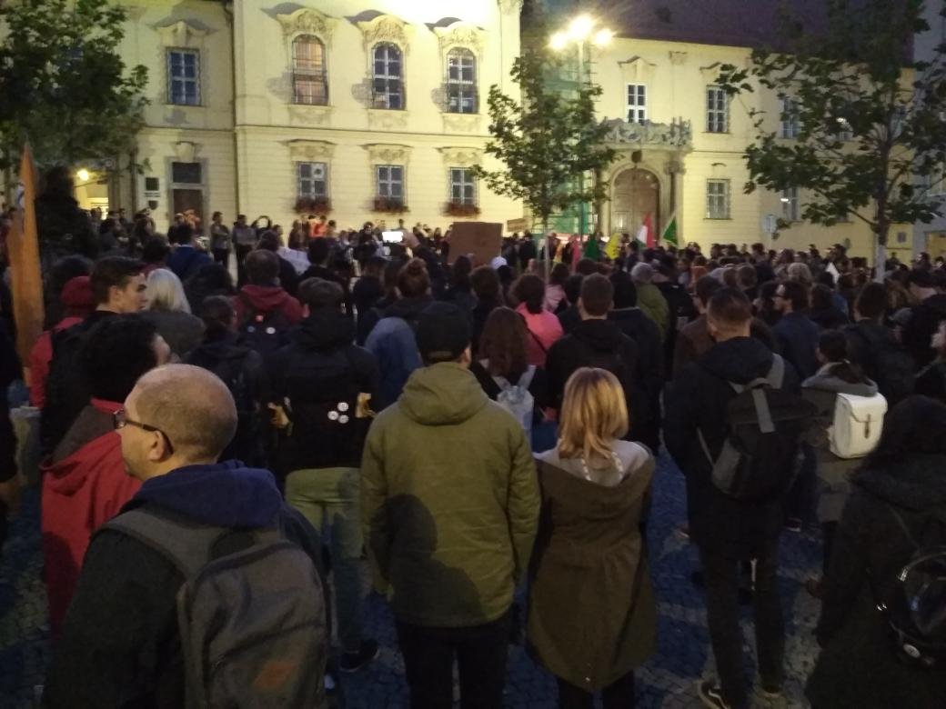Pepa_Daniel's tweet image. #Brno podporuje Rojavu, #TurkishInvasion nám není lhostejná! #SupportRojava #SaveRojava 
THX @NESEHNUTI