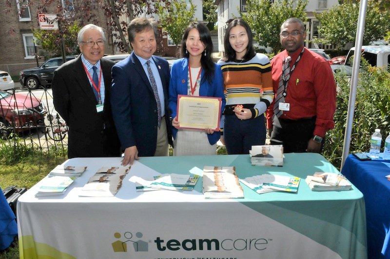 HCS_Homecrest's tweet photo. Thank you @OHELFamily #CenterLight_Health_System #AbacusBank for coming to our annual senior health fair!
Thank you for making our event so successful!
#Healthfair #seniors #tabling #HealthyLiving https://t.co/IokLHSajvj