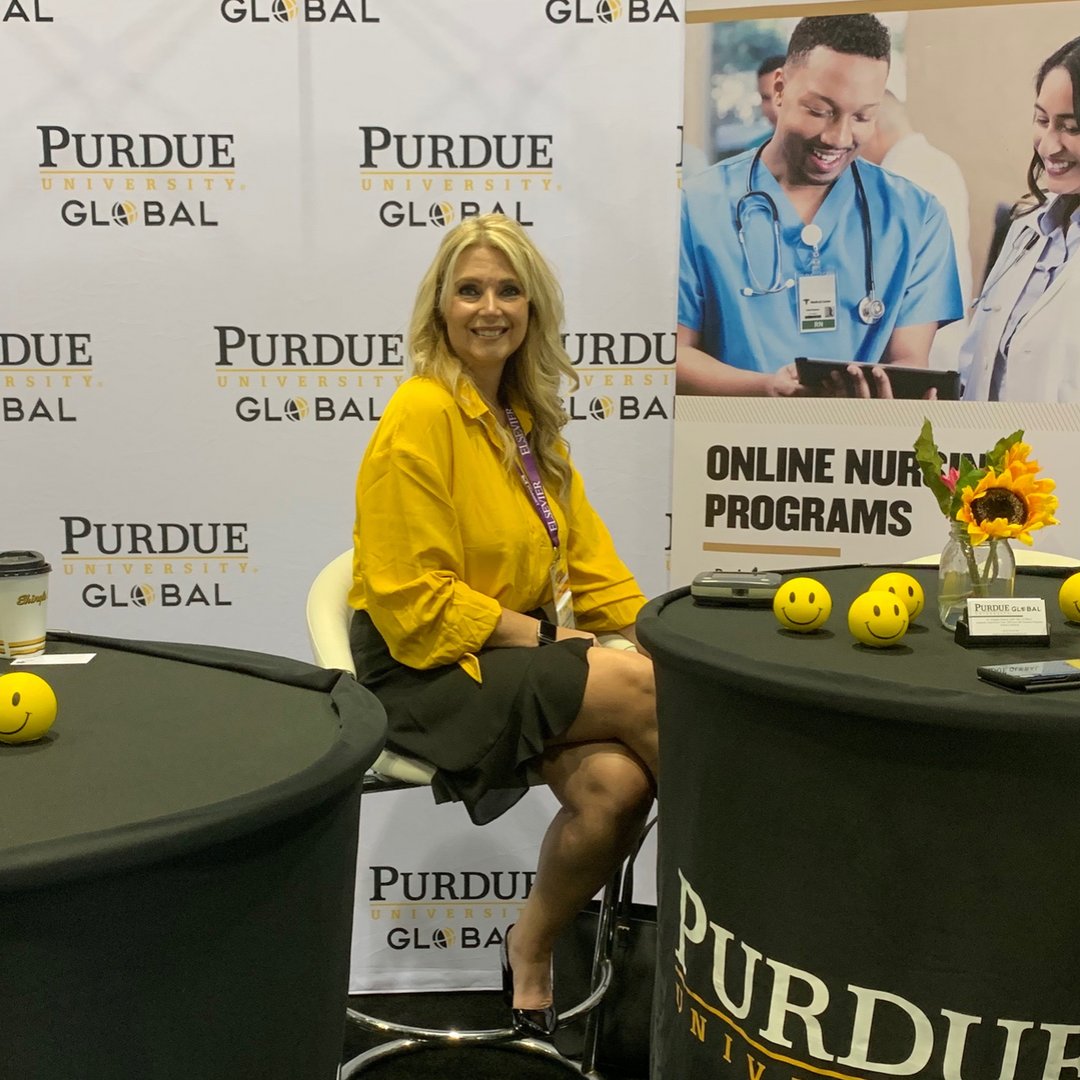 purdueglobal's tweet photo. We were so proud to see our academic department chair, Angela Owens, representing us at this year's @anccofficial #MagnetCon. https://t.co/0tJt6Qqb6e