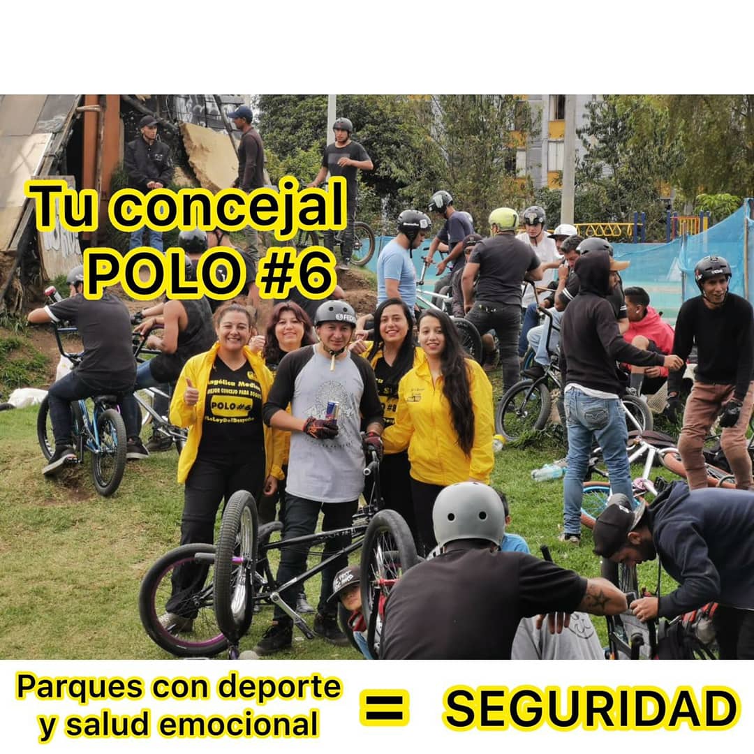 Angelikmedinap6's tweet photo. La #Seguridad no es simplemente aumentar + policías, también, es llevar nuestros impuestos a los parques de bolsillo y apoyar todas las iniciativas de deportes! #Suba nos demostró el trabajo comunitario en un deporte como el #BMX 1 pista hecha por ellos mismos! #ConcejoDelDdporte https://t.co/xTUr1whiBS
