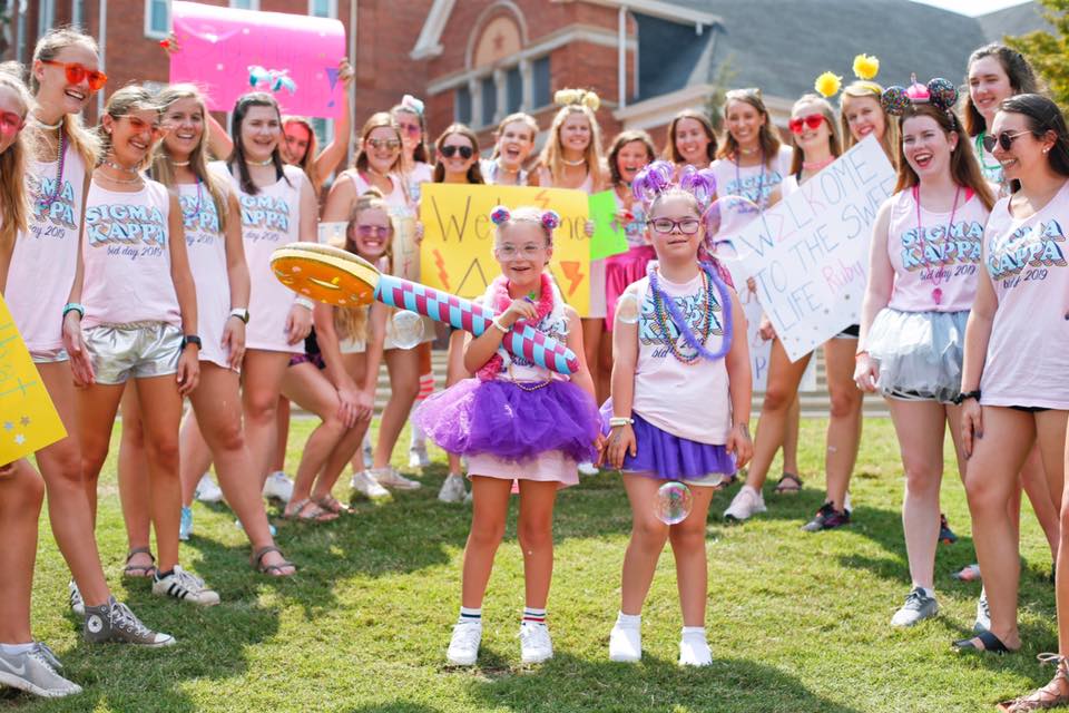 RubysRainboworg's tweet photo. #TriDelta & #SigmaKappa members on having #RockinRecipients Mary, Kendall & Emily as sorority sisters: "They are very present and positive, and bring diversity & friendship to the chapter which in turn gives more girls a friend and forever sisterโ โค๏ธ #RubyAndNellaRockClemson https://t.co/4R8S33jvM2