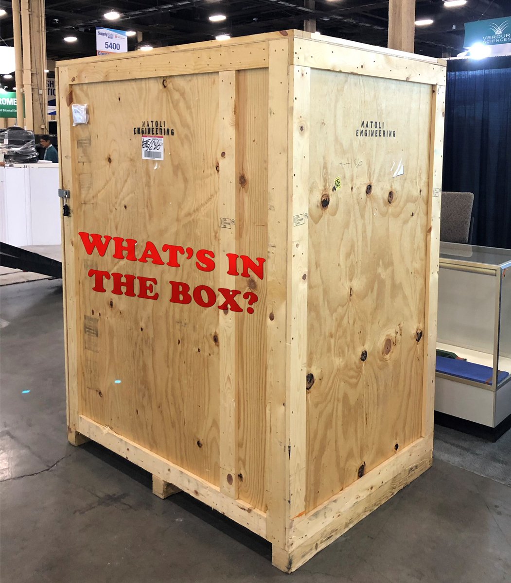 Find out what's in the box this Thursday and Friday at SupplySide West! #whatsinthebox #tradeshow #supplysidewest