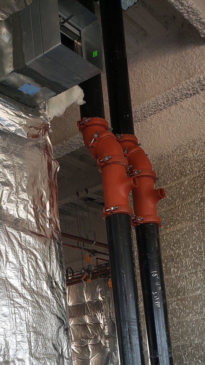 SexsonMechanic1's tweet image. SMC - construction of the first building at Indy&apos;s 16 Tech project continues as scheduled.  Our crew is busy installing domestic water, vent, sprinkler lines and more.  #16tech #SMC16tec