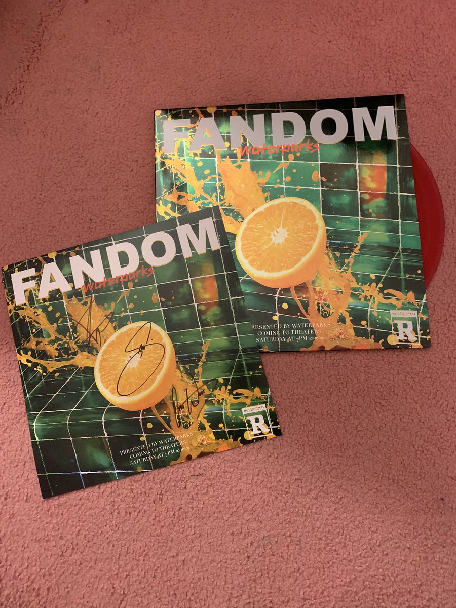 underscorecourt's tweet photo. currently screaming, i'm so happy. the vinyl is so pretty and the signed print made my heart go: ๐ฅบโค๏ธ๐๐คง๐๐ฅฐ๐คฉ๐๐
#FANDOMNUMBER1 #streamfandom #waterparks https://t.co/JOfl5bvnZ4
