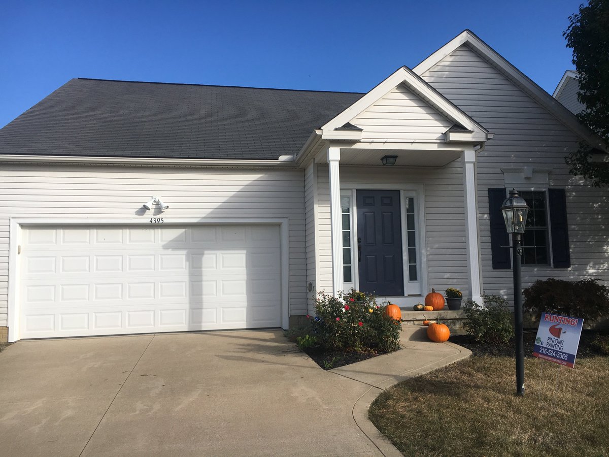 PinpointPaint's tweet photo. Pure White sw7005 Trim with Mineral Gray sw2740 Shutters and Door takes this cookie cutter home and gives it a modern update! https://t.co/7GjTc28fWb