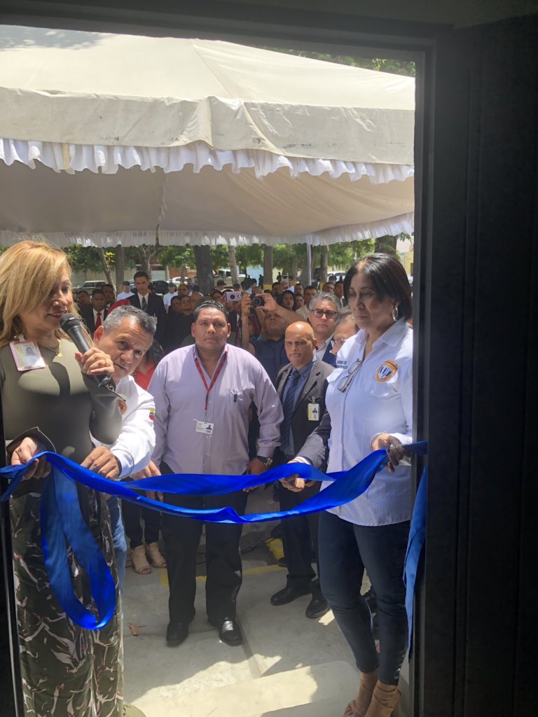 Cicpc374's tweet photo. Inaugurada Oficina Central de Reseña del Cicpc en el estado Anzoátegui. https://t.co/aWtY1LJf7o… https://t.co/fJ09cPs3H8
