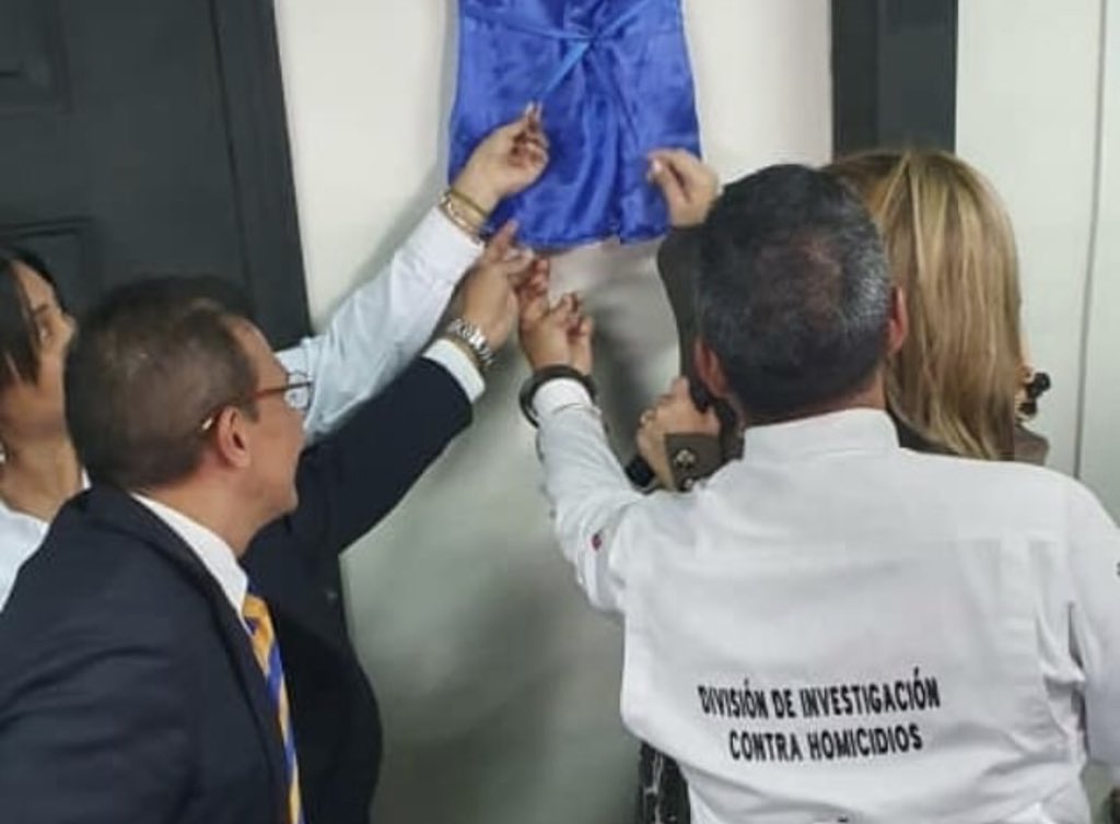 Cicpc374's tweet photo. Inaugurada Oficina Central de Reseña del Cicpc en el estado Anzoátegui. https://t.co/aWtY1LJf7o… https://t.co/fJ09cPs3H8