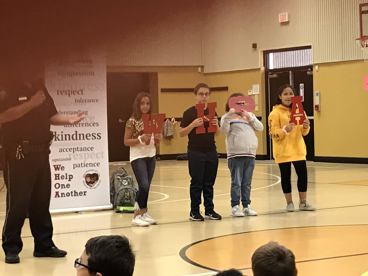 thacker_mrs's tweet photo. #wehelponeanother #whoastopbullying @WinonaTXElem https://t.co/vdd7dH3KNT