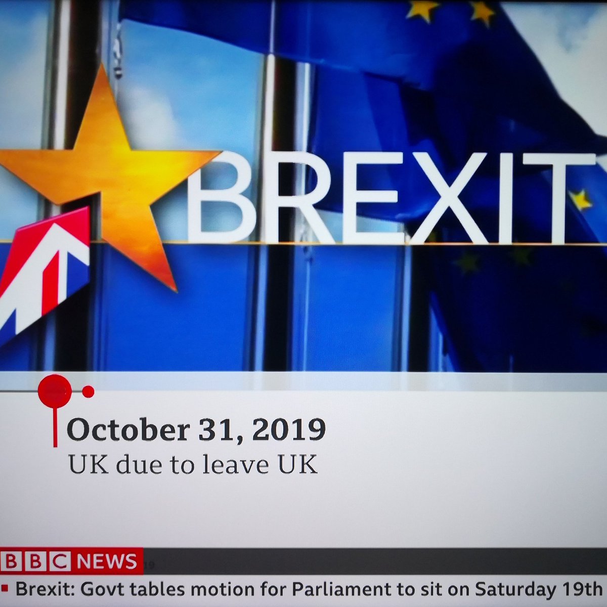 CCCRdg's tweet photo. #Brexit #Brexitdeal #Brexitmealdeal

Legal: Specific drink - qualified majority

Substance: Chicken sandwich - absolute majority

Extras: Any crisps - simple majority https://t.co/l8uGrJ4LOV