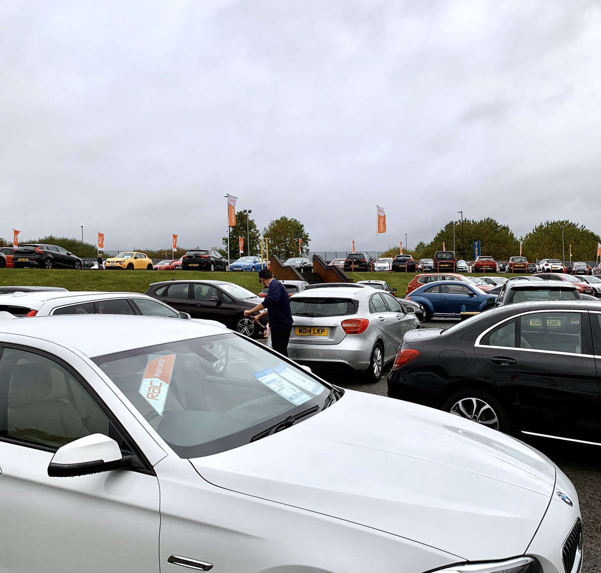 directcarsuk's tweet photo. Our man ‘Cam’ keeping the stock looking awesome!
Every role is important in the work place 👍😃
#carsales #usedcars #usedcar #usedcarsforsale #work #important #workplace #directcars #sheffield https://t.co/Hkw41wQYCv