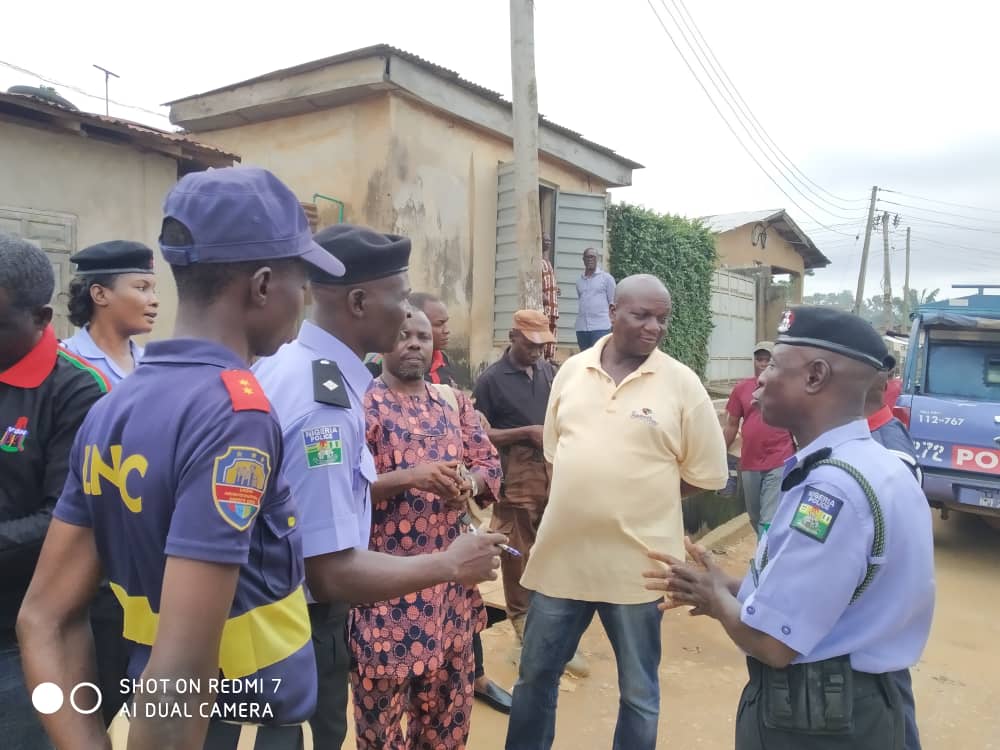 NP_Programme's tweet photo. Policing actors in Iju Lagos on joint neighborhood policing patrol today to raise awareness about Community Safety Partnership (CSP) and engaging residents on issues of safety and security. #NPP #NPPbetterpolicing #Coffey #NPPaccountability https://t.co/XcuO1ugfNy