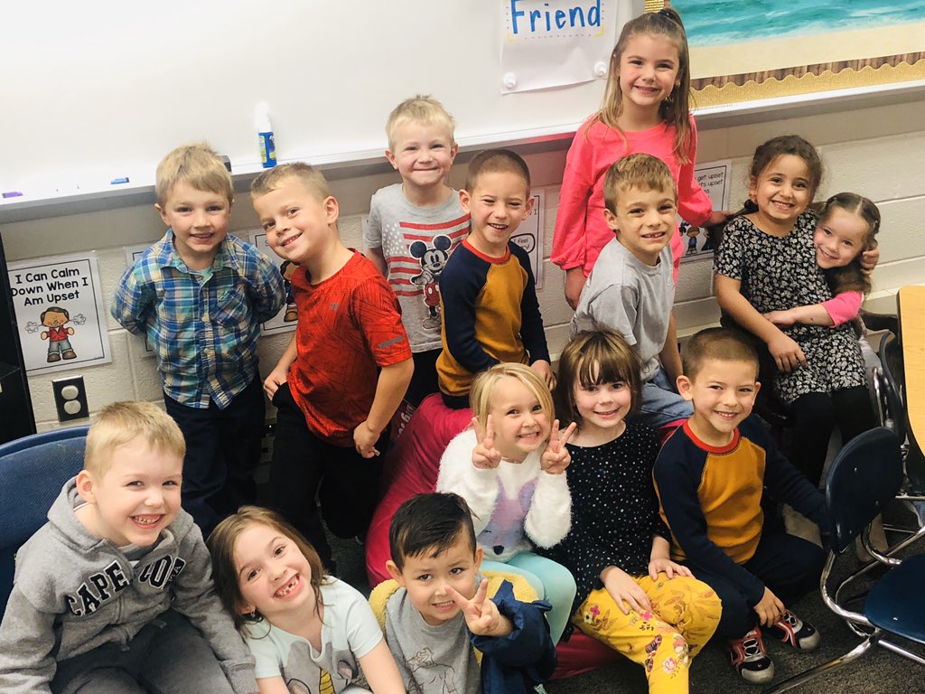 Nothing like some Kindergarten smiles to brighten up your rainy Wednesday! 😊 <a href="/CBSDSchools/">Central Bucks SD</a> <a href="/CBGrovelandEl/">Groveland Elementary</a>