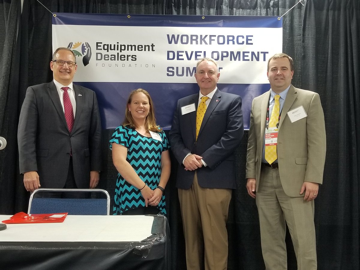 Laurie Mays (@lauriemaysky) on Twitter photo Representing the equine industry on the Best Workforce Practices of Other Industries panel during the Workforce Development Summit at the GIE+Expo in Louisville. <a href="/horseswork/">Ky Equine Ed Project</a> @KyWorkforce Representing the equine industry on the Best Workforce Practices of Other Industries panel during the Workforce Development Summit at the GIE+Expo in Louisville. <a href="/horseswork/">Ky Equine Ed Project</a> @KyWorkforce