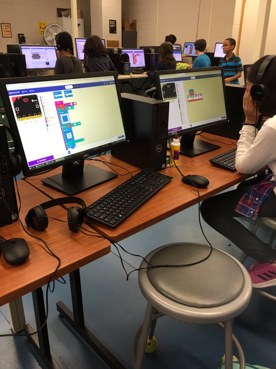 SMS_TechClass's tweet image. Robotics Club is in full swing - groups are disassembling vehicles from last year; coding in Scratch and working with Microbits