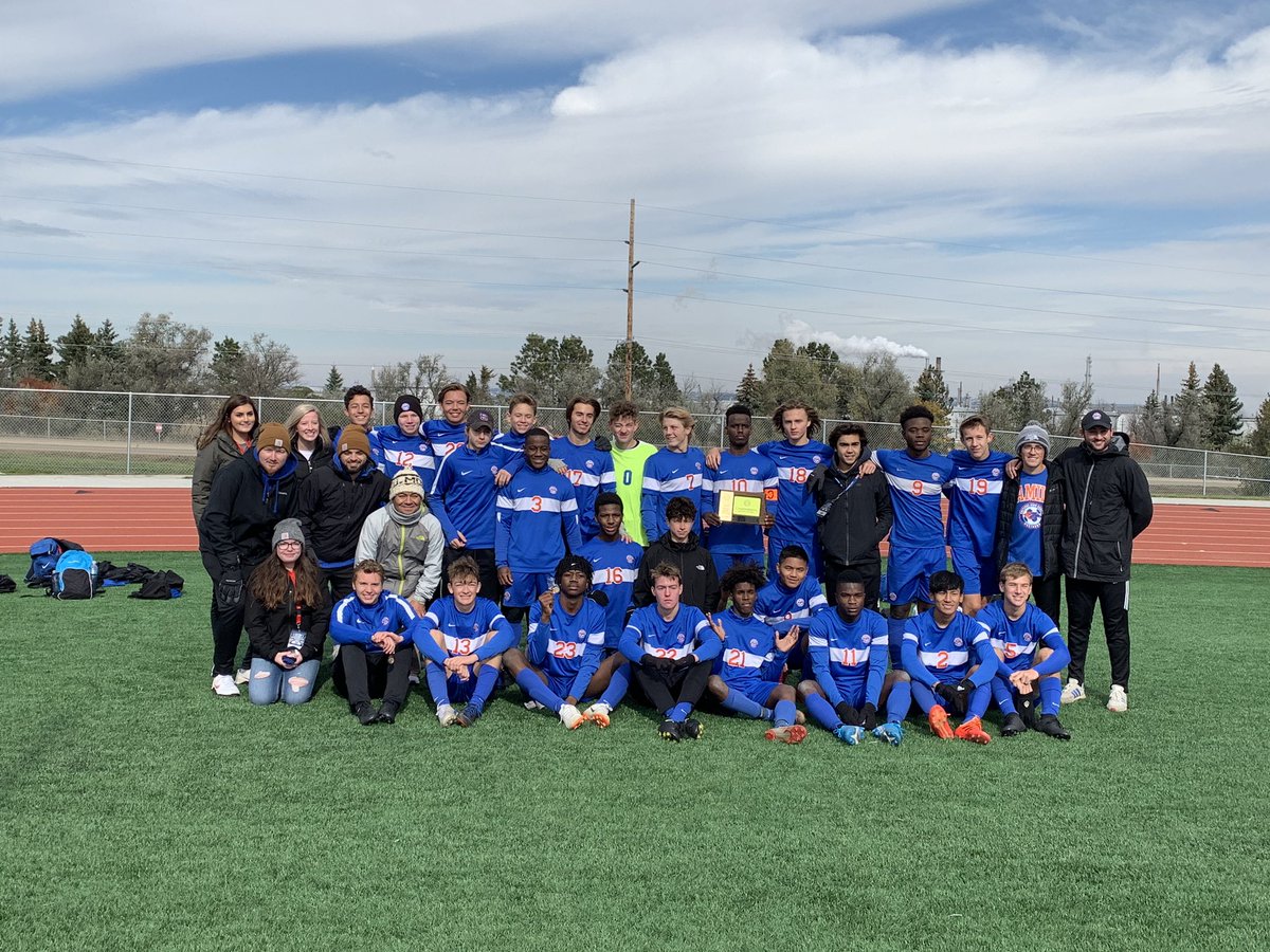 Sheyenne Mustangs 3rd place pic. Blue Pride!