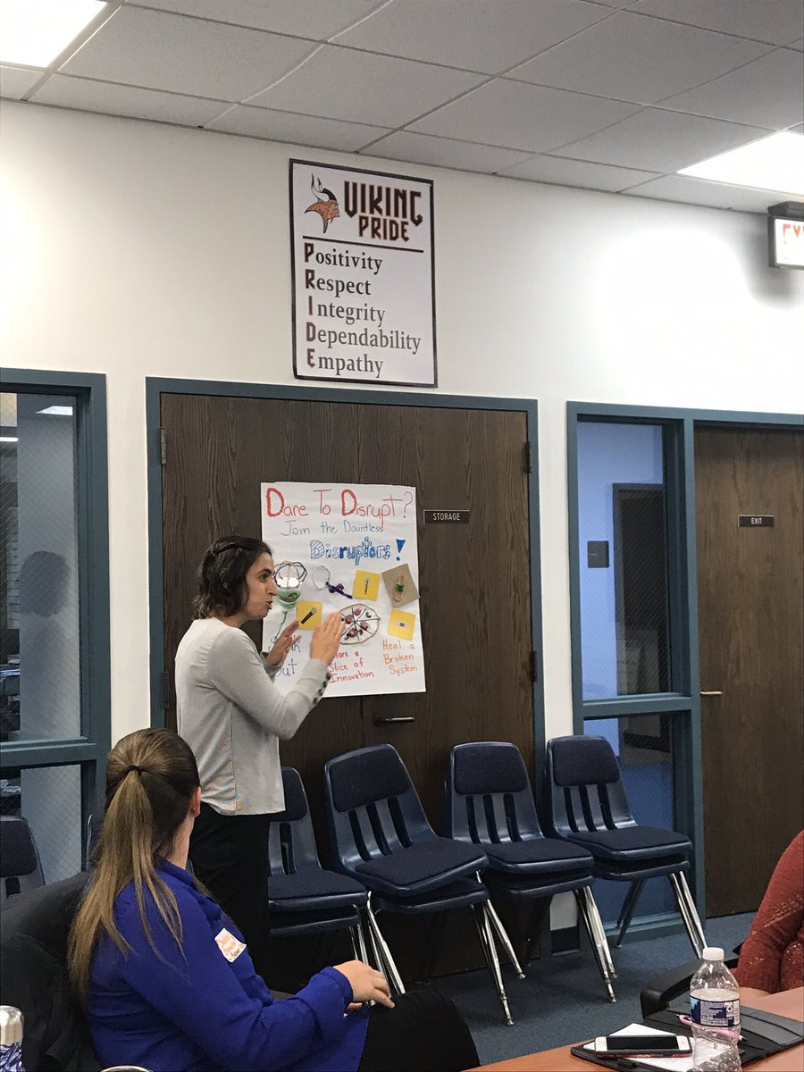 DrJacieMaslyk's tweet photo. Great day of learning and collaboration with our disruptive thinkers.  Connecting with educators from 6 different school districts.  #DayOfDisruptors #BCILC #remakelearning #DisruptED https://t.co/FboDVSybhR